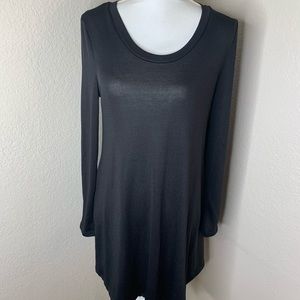 Black long sleeve dress